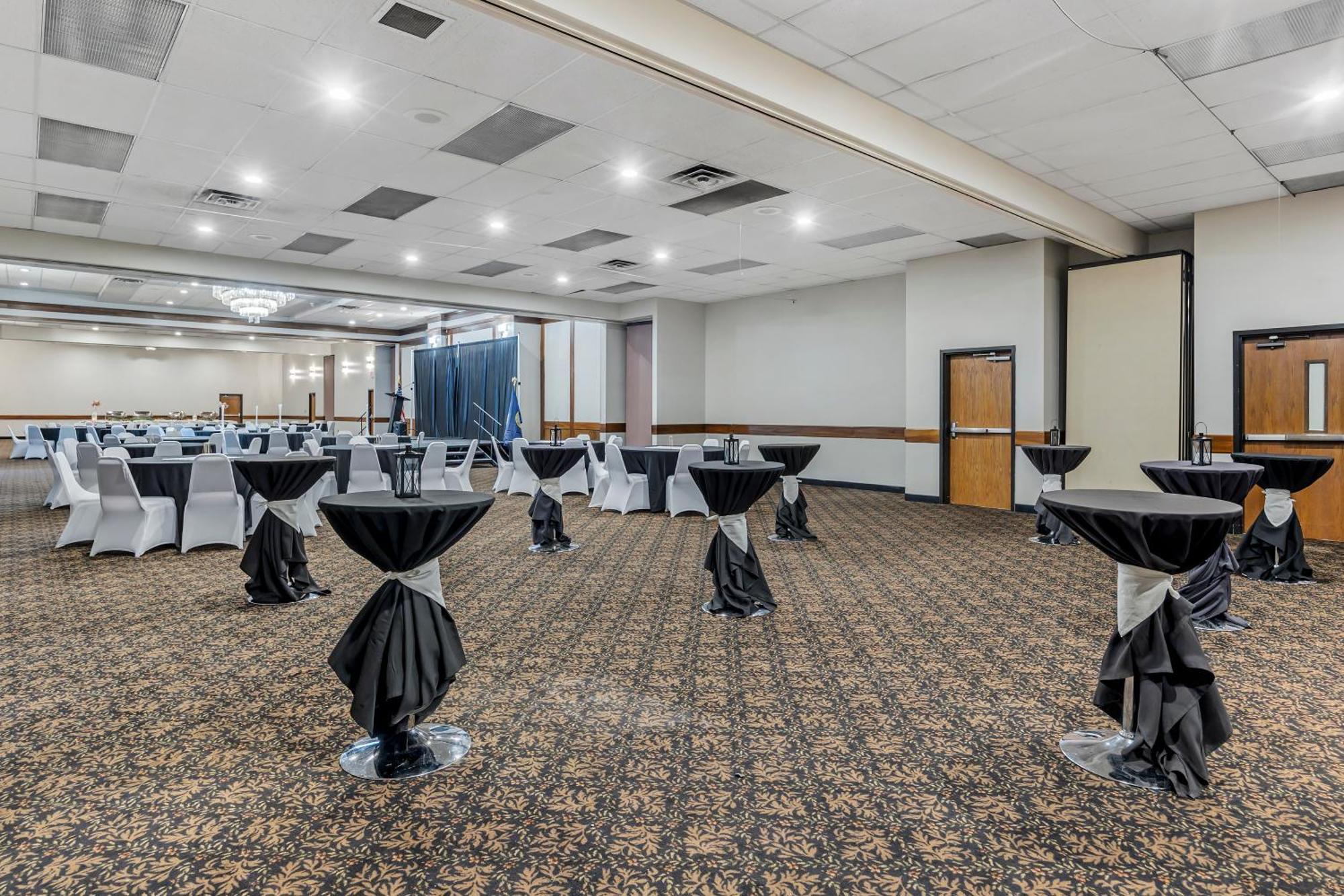 Seaport Inn & Suites Льюістон Екстер'єр фото