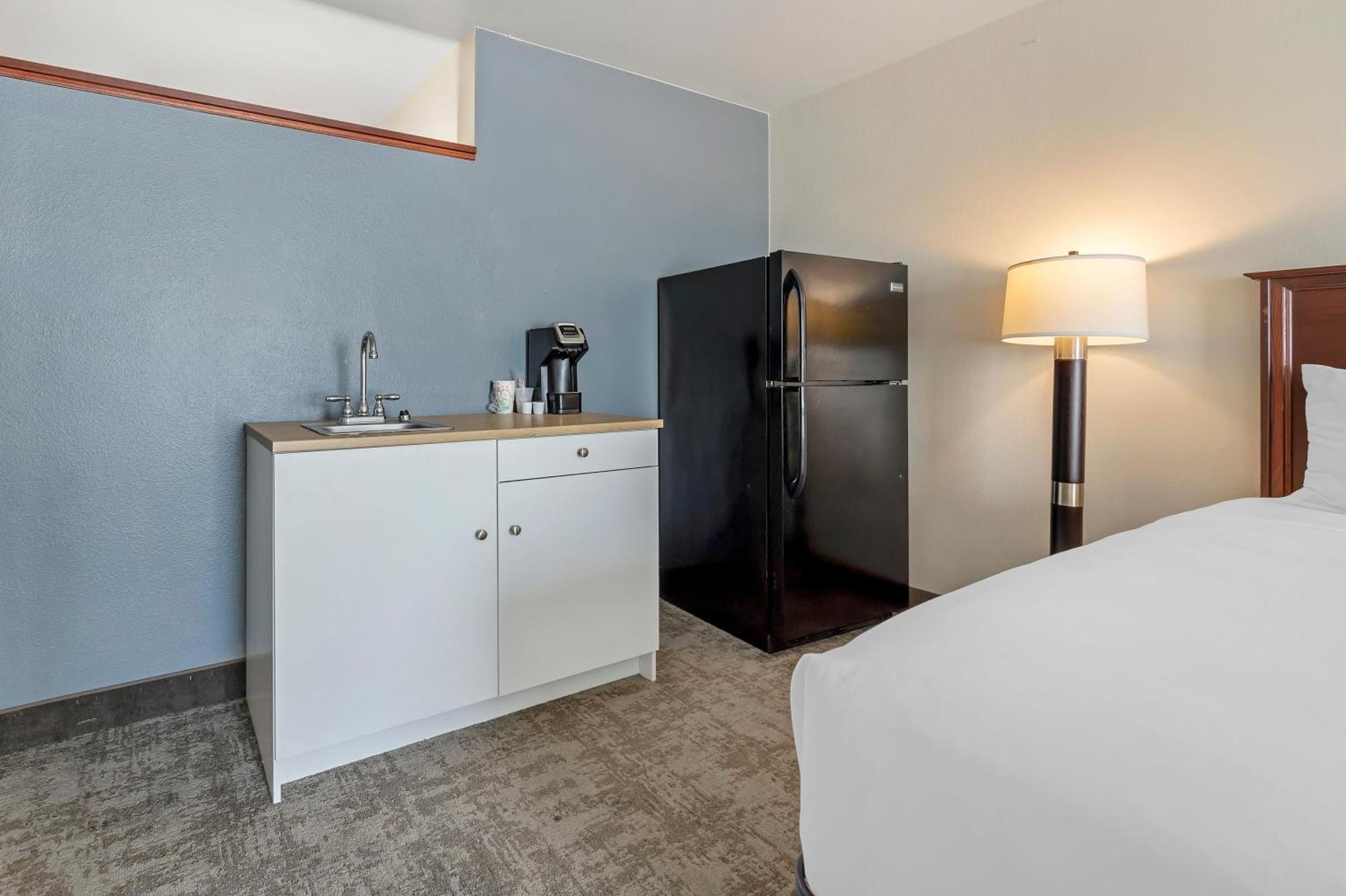 Seaport Inn & Suites Льюістон Екстер'єр фото